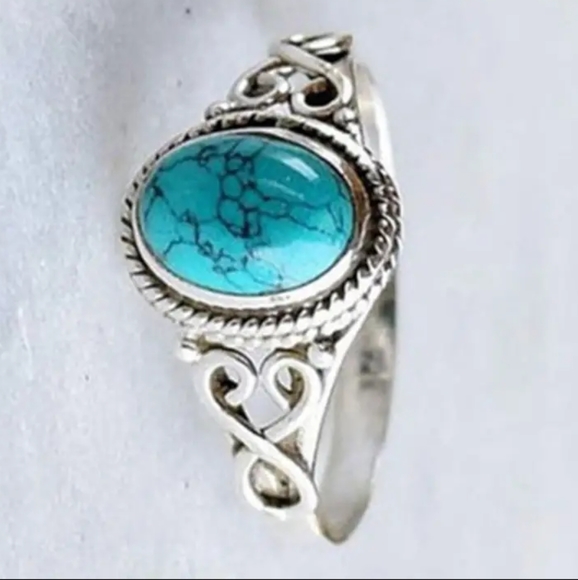 Accessories - Vintage Green Turquoise Ring: